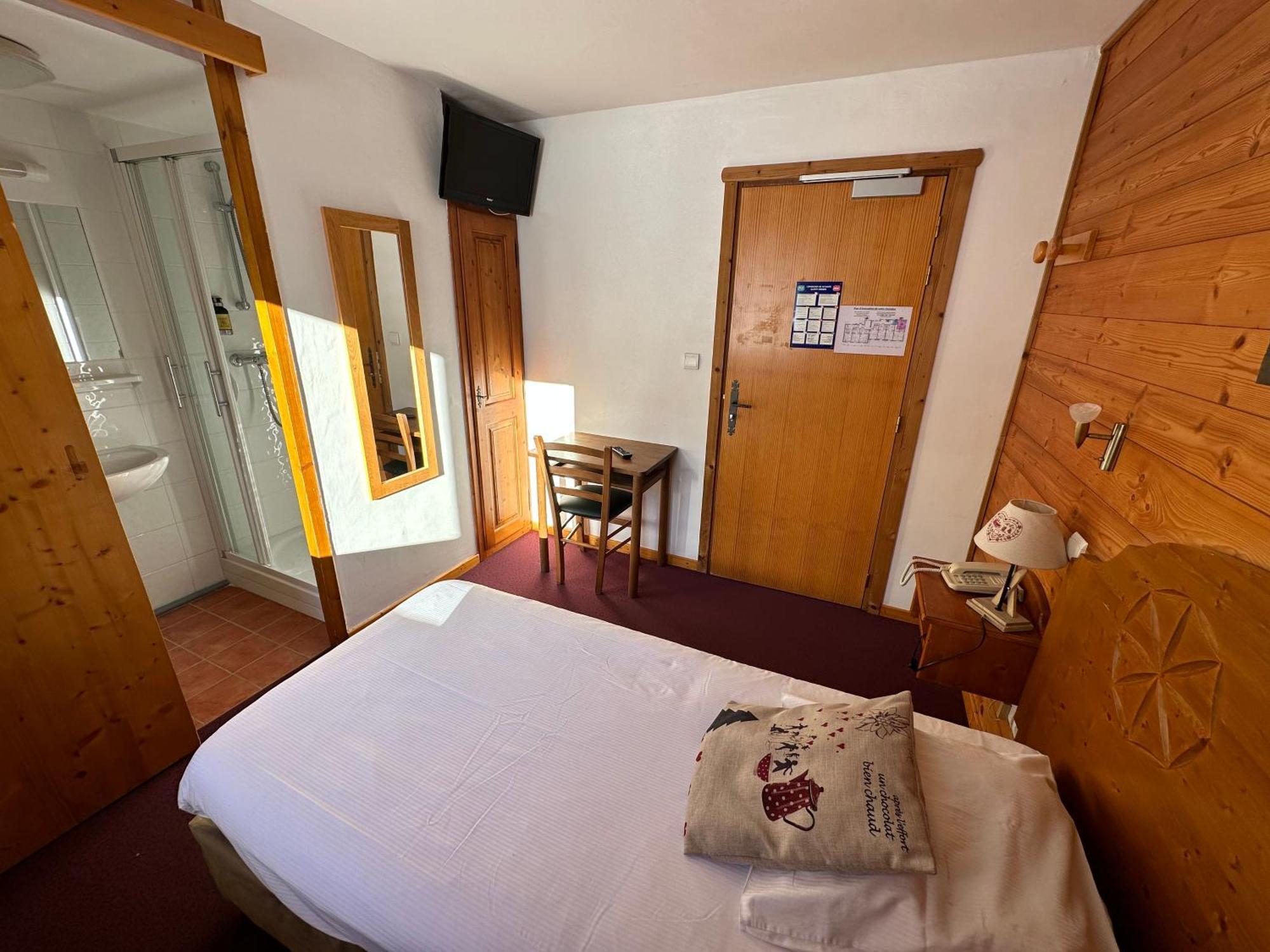 Epicea Lodge Hotel Et Camping プラローニャン・ラ・ヴァノワーズ エクステリア 写真